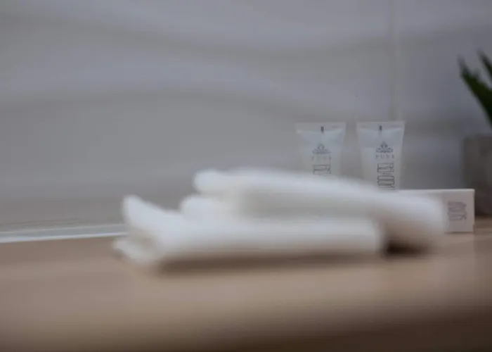 Jbhotels アパート 4*